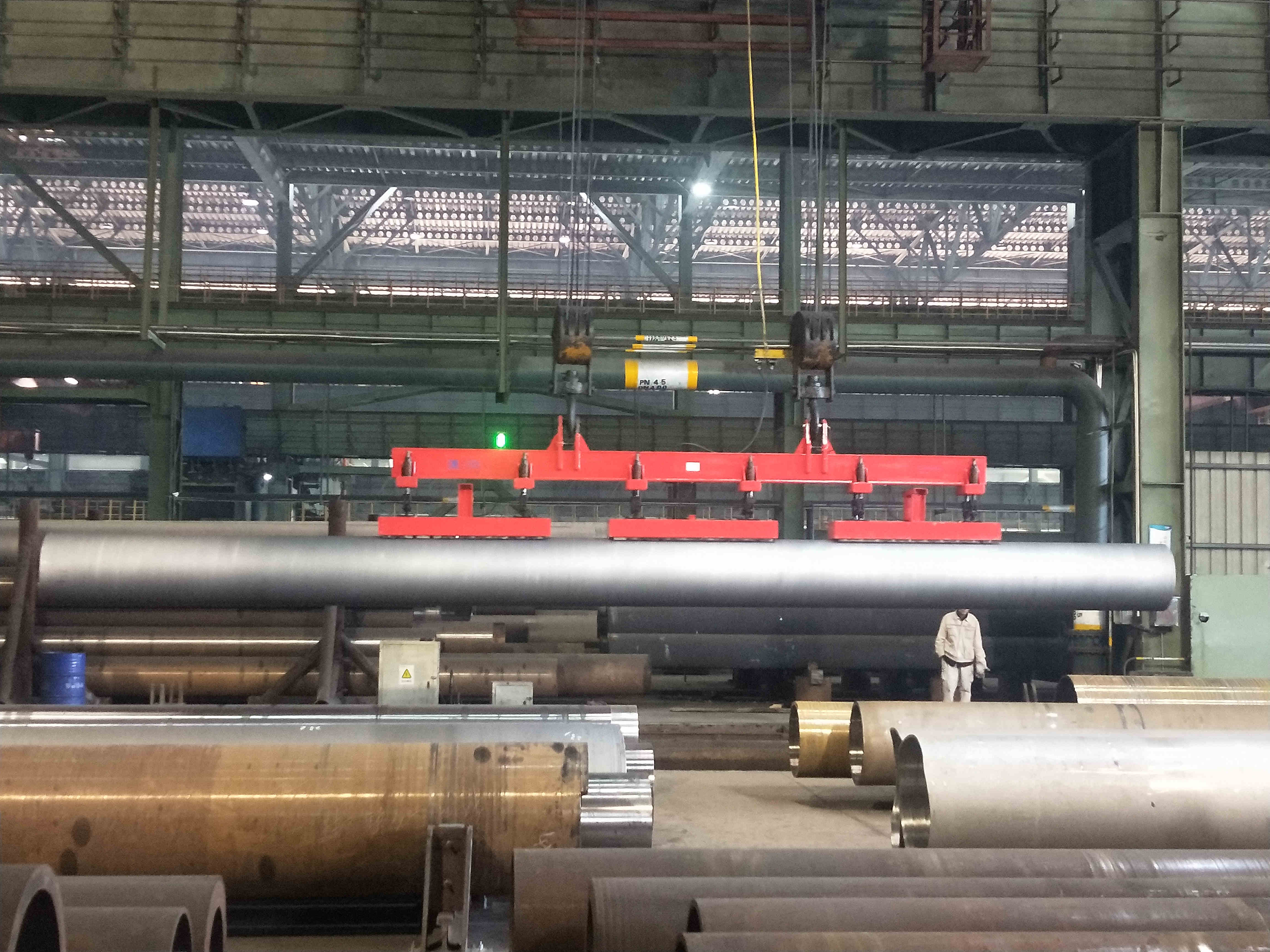 超長(zhǎng)鋼管電永磁吊具，千豪品牌